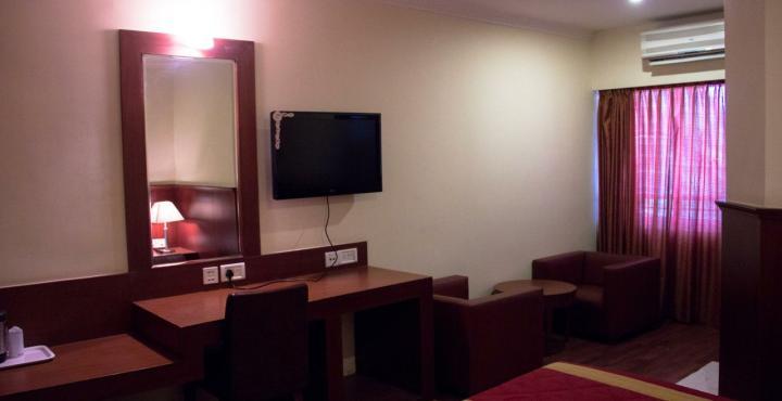 Hotel Noor Empire International Kormangala Bangalore Eksteriør billede