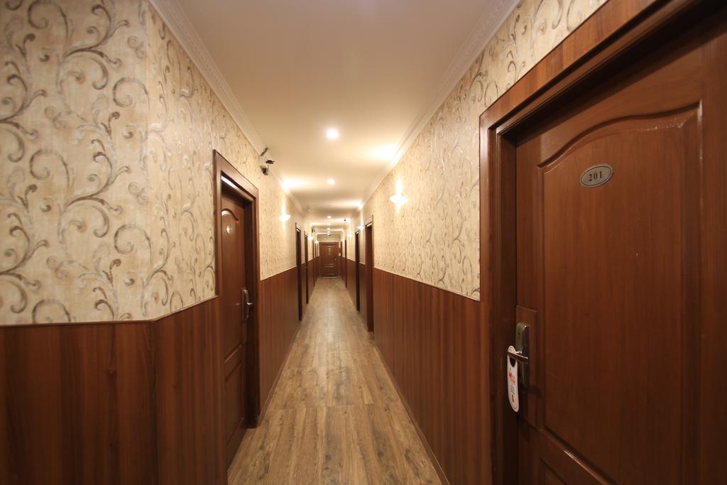 Hotel Noor Empire International Kormangala Bangalore Eksteriør billede